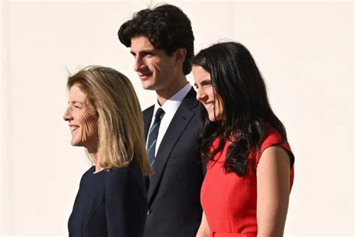 Children of Caroline Kennedy Schlossberg (L-R) Rose Schlossberg, Tatiana and John pose for photographers as they arrive for the 2016 Kennedy Center Honors gala at the Kennedy Center, December 4, 2016, in Washington, DC. The Honors are bestowed annually on five artists for their lifetime achievement in the arts and culture. Caroline Kennedy Schlossberg chidren arrive for Kennedy Center Gala in Washington DC, District of Columbia, United States - 04 Dec 2016