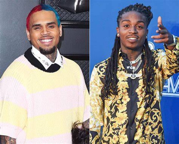 Chris Brown & Jacquees Drop Long-Awaited Song ‘Put In Work’: Listen – Hollywood Life