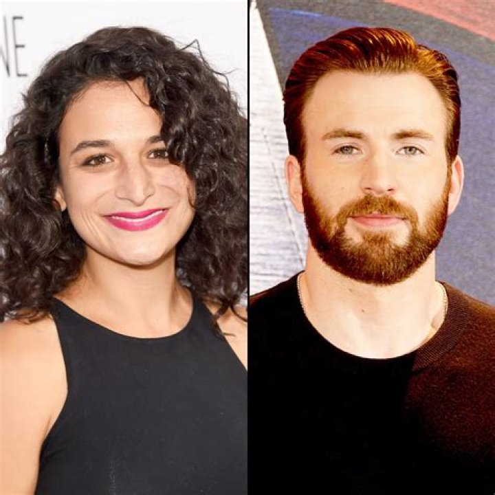 Chris Evans Dating Jenny Slate After Her Split From Husband – Hollywood Life