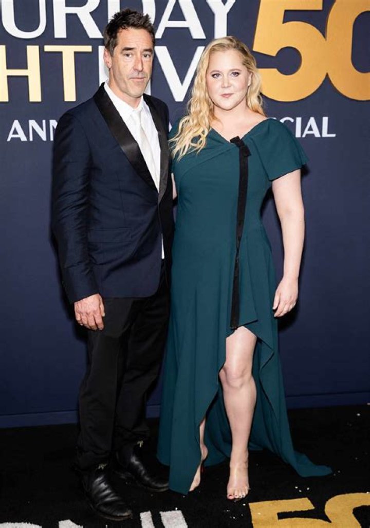 Chris Fisher and Amy Schumer, As seen on Amy Schumer Learns to Cook, Season 2.