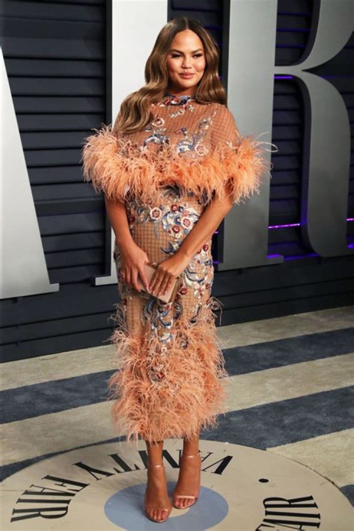 Chrissy Teigen Attends 2019 Vanity Fair Oscar Party