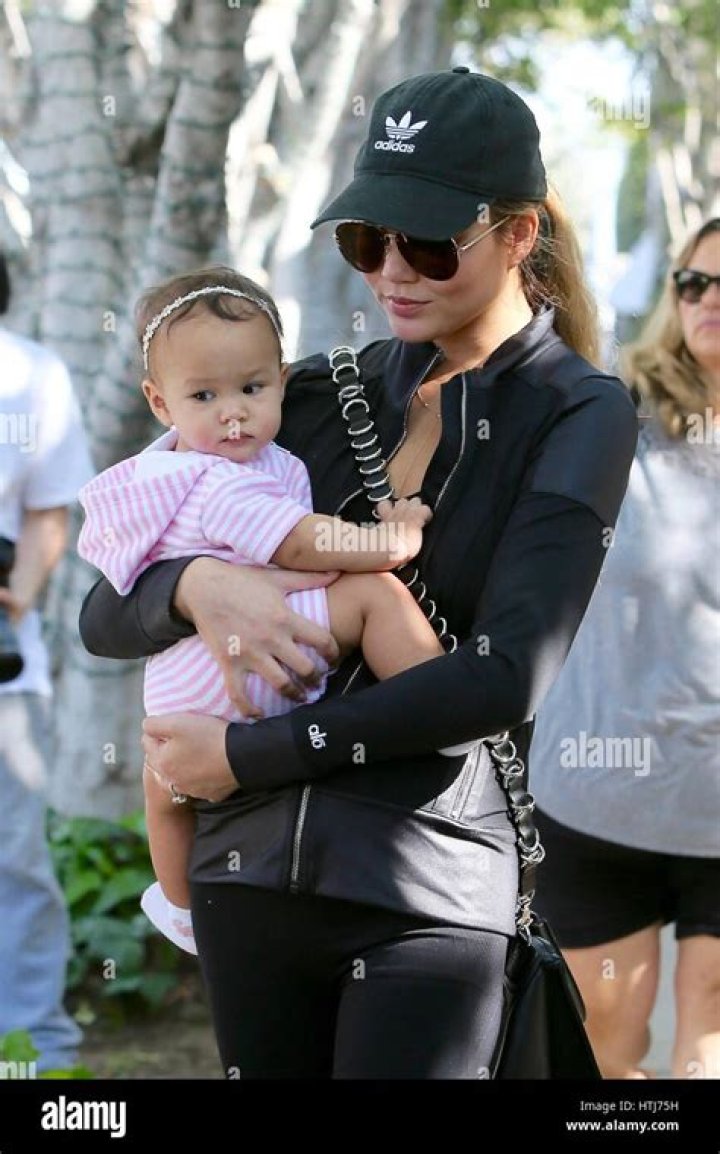 Chrissy Teigen Luna Stephens