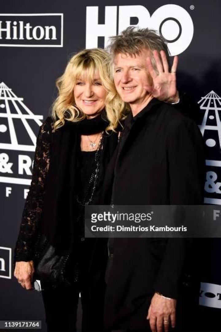 Christine McVie & Neil Finn in 2019