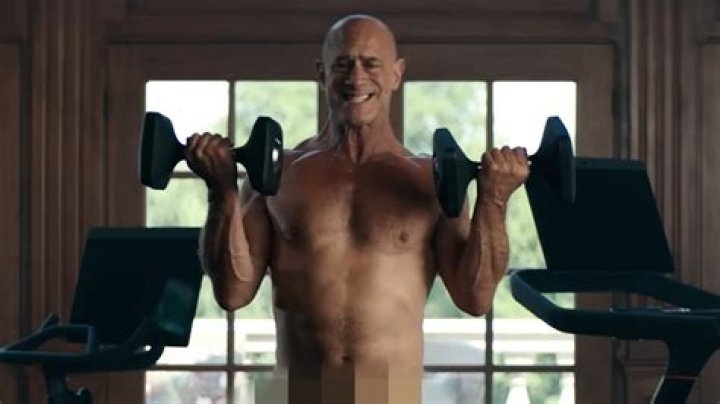 Christopher Meloni Goes Naked To Work Out In Peloton Ad: Video – Hollywood Life