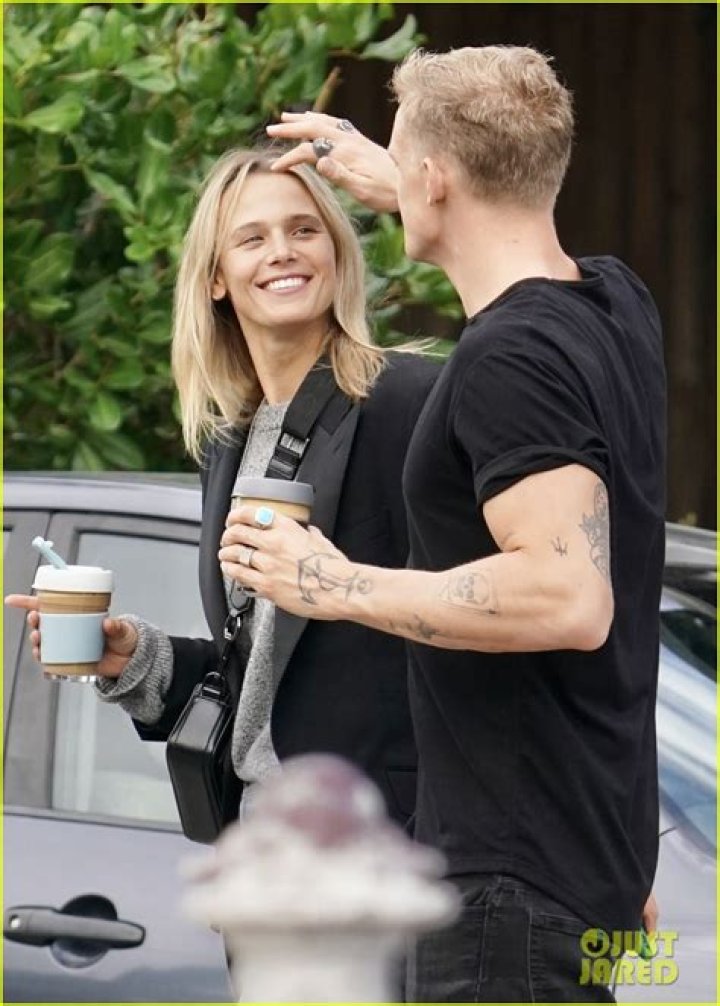 Cody Simpson Marloes Stevens
