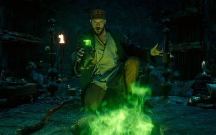 CURSED (L TO R) GUSTAF SKARSG&Aring;RD as MERLIN in episode 104 of CURSED Cr. Netflix &copy; 2020