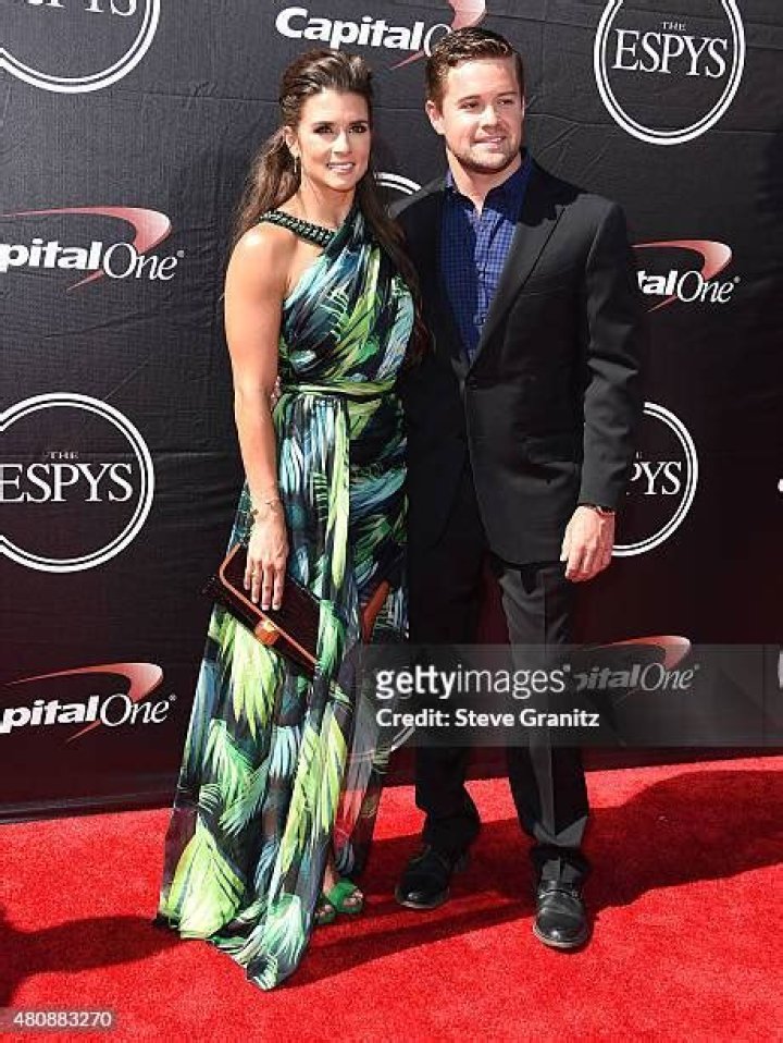 danica patrick dress espys