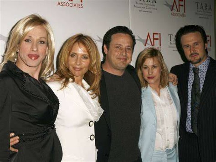 David Arquette (&ldquo;Dewey Riley&rdquo;) stars in Paramount Pictures and Spyglass Media Group's "Scream."