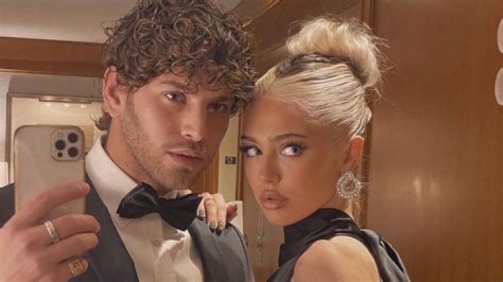 Delilah Hamlin & Eyal Book Paper Magazine