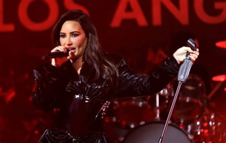 Demi Lovato Reveals She ‘Reached Out For Help’ Before Relapse & Was Told She Was Being ‘Selfish’