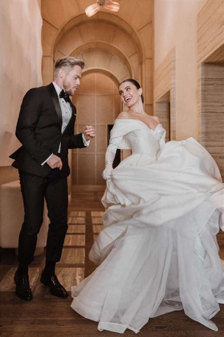 Derek Hough & Charli D&rsquo;Amelio