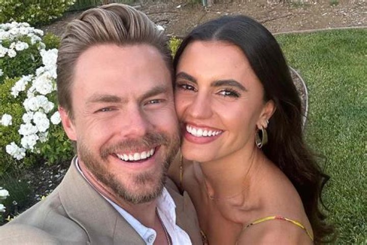 Derek Hough Reveals If He’d Ever Return To ‘DWTS’ After 3 Years Off The Show