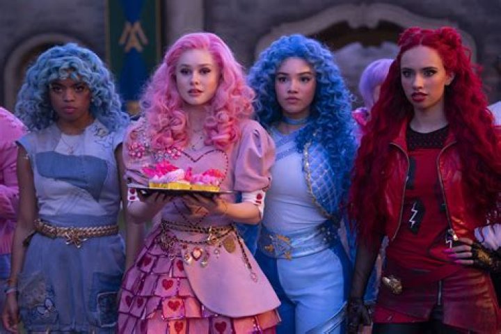 ‘Descendants 2’: The 7 Most Wicked Moments Of The Amazing Sequel