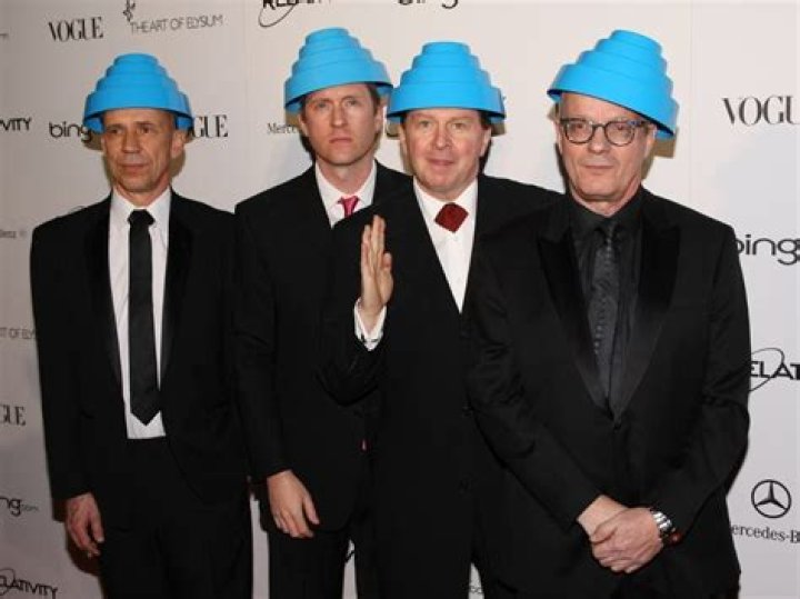 DEVO In 2011