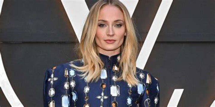 DF-06600_R &ndash; Sophie Turner stars as Jean Grey in Twentieth Century Fox&rsquo;s DARK PHOENIX. Photo Credit: Doane Gregory.