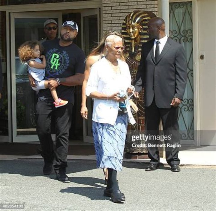 Dionne Warwick, Carolyn Whigham Singer Dionne Warwick, left, walks with Carolyn Whigham, right, to a service at Whigham funeral home for Bobbi Kristina Brown in Newark, N.J., early . Bobbi Kristina, the only child of Whitney Houston and R&B singer Bobby Brown, died in hospice care July 26, about six months after she was found face-down and unresponsive in a bathtub in her suburban Atlanta home Bobbi Kristina Brown Funeral, Newark, USA