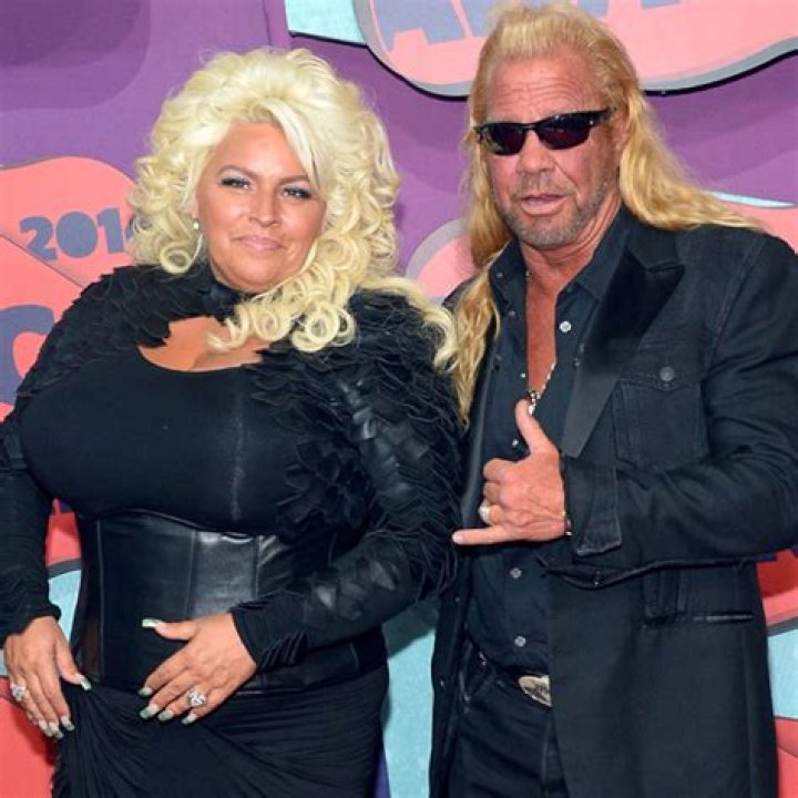 Dog The Bounty Hunter Supporting Beth Chapman Amid Cancer Battle – Hollywood Life