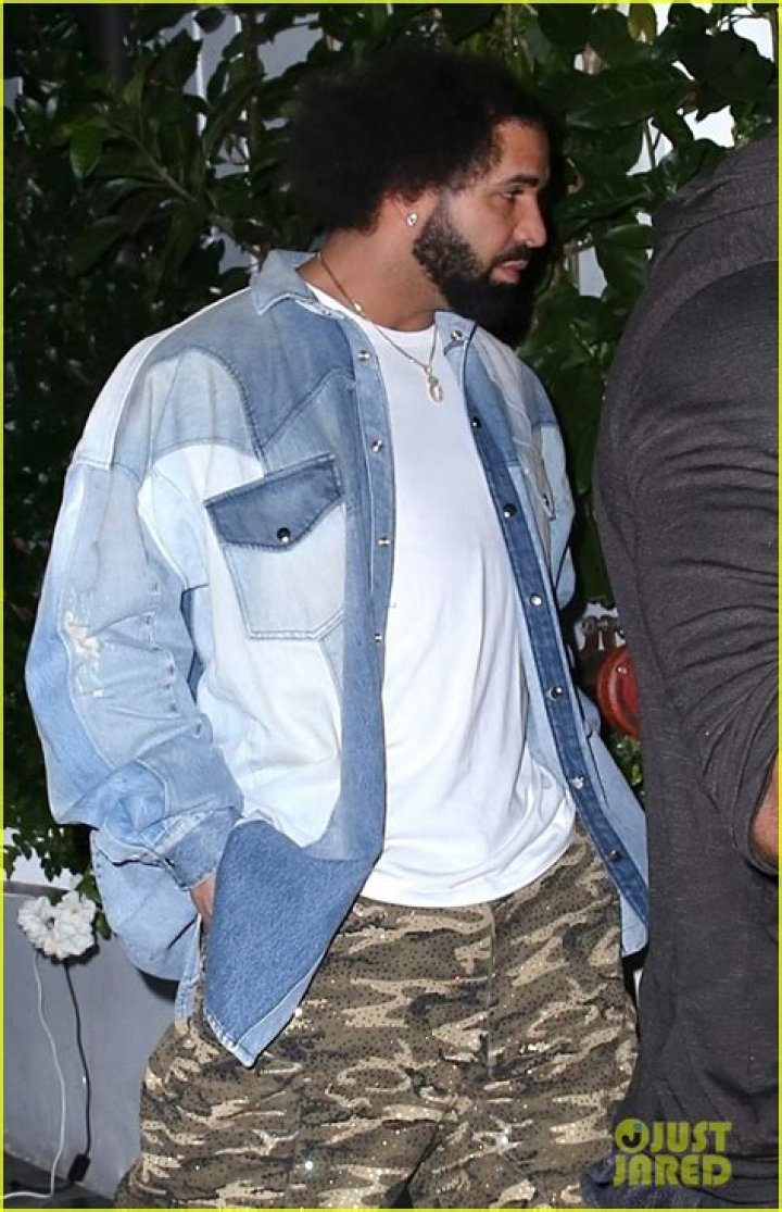 Drake out in Hollywood
