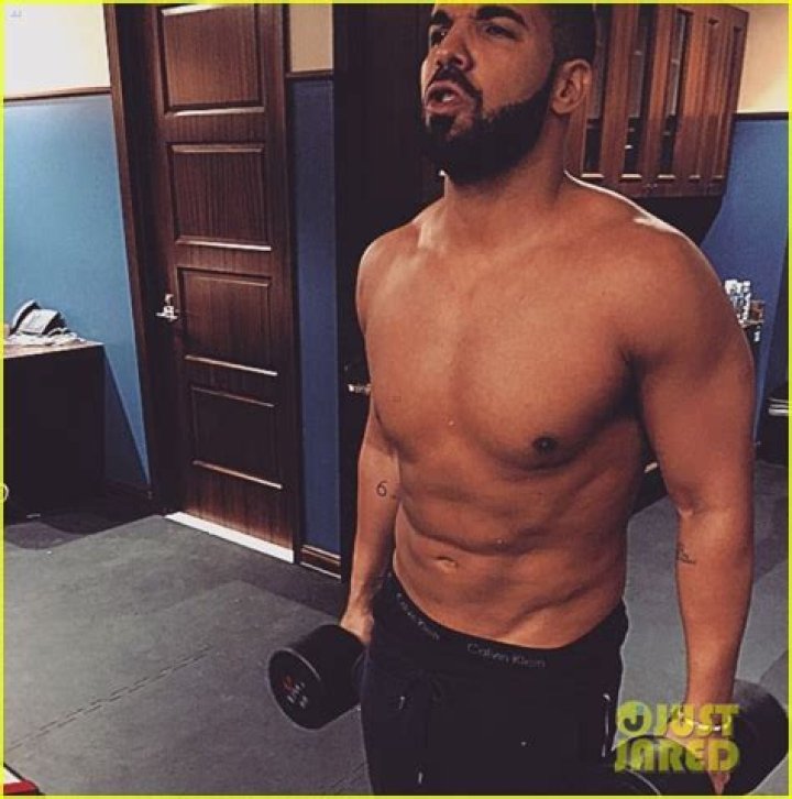 Drake Shows Off His Chiseled Body In New Shirtless Selfie After Hanging With Rihanna’s Family