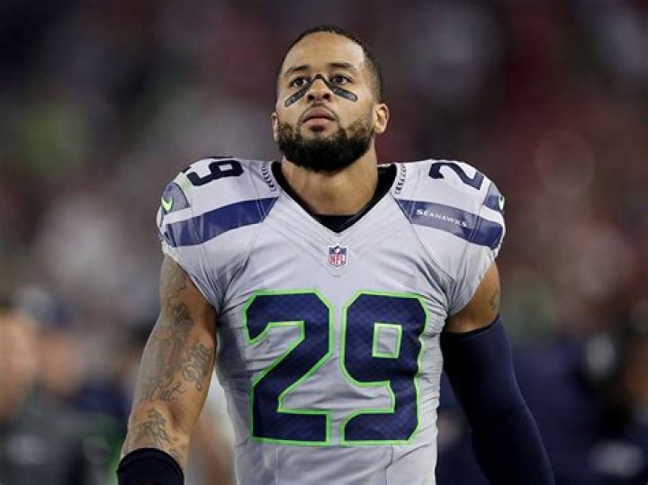 Earl Thomas