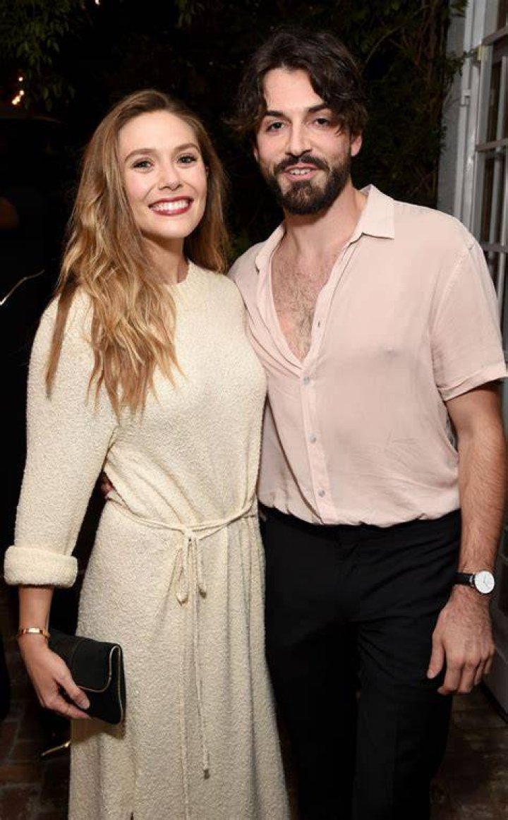Elizabeth Olsen Robbie Arnett