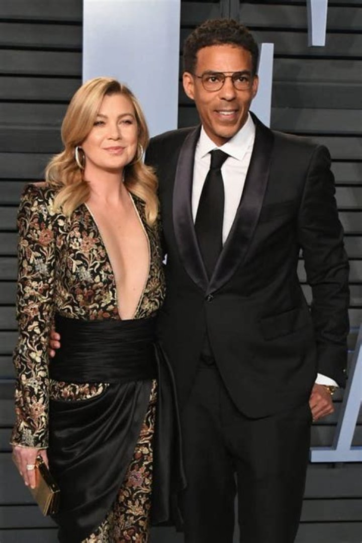 Ellen Pompeo, husband Chris Ivery, and daughter Sienna May stroll around New York City