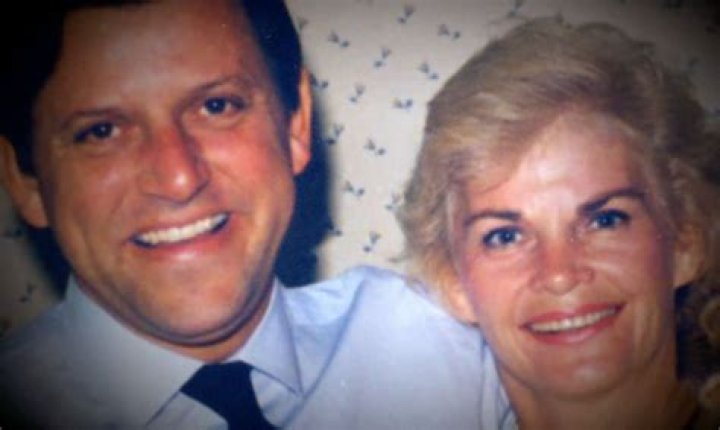 Erik Menendez Reveals He ‘Broke Down’ After Killing Parents: ‘Seeing Them Dead’ Was ‘Hell’
