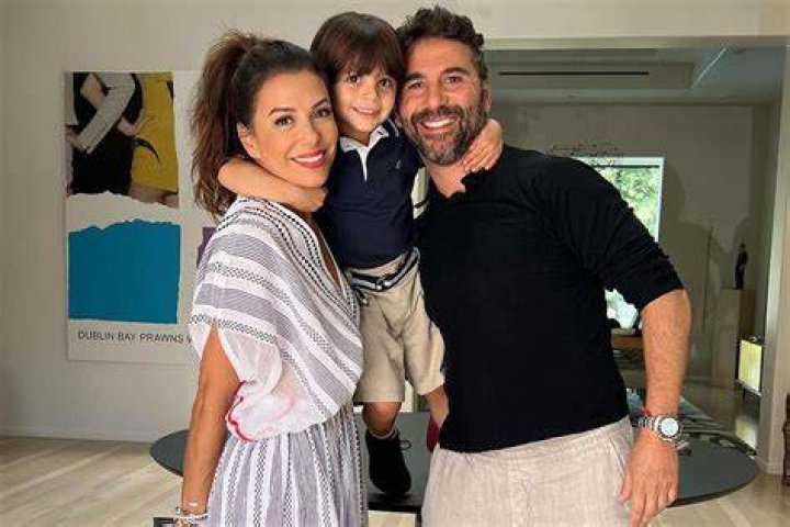 Eva Longoria & Jose Baston’s Son Santiago, 1, Looks Adorable In A T-Shirt With Their Photo On It