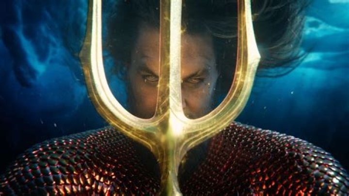 EXCLUSIVE: Aquaman star Jason Momoa star shows off his ripped body as he goes surfing in Hawaii. 13 Dec 2021 Pictured: Jason Momoa. Photo credit: MEGA TheMegaAgency.com +1 888 505 6342 (Mega Agency TagID: MEGA813815_001.jpg) [Photo via Mega Agency]