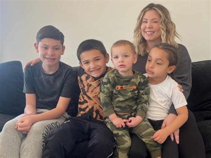 EXCLUSIVE: Teen Mom Star, Kailyn Lowry, was spotted showing off her growing baby bump while walking her dogs in Delaware. She recently split from her baby's father, and is planning to continue raising her kids on her own. She walked her massive Cane Corso puppies with no leash , wearing casual black workout gear. 27 May 2020 Pictured: Kailyn Lowry. Photo credit: MEGA TheMegaAgency.com +1 888 505 6342 (Mega Agency TagID: MEGA673363_002.jpg) [Photo via Mega Agency]