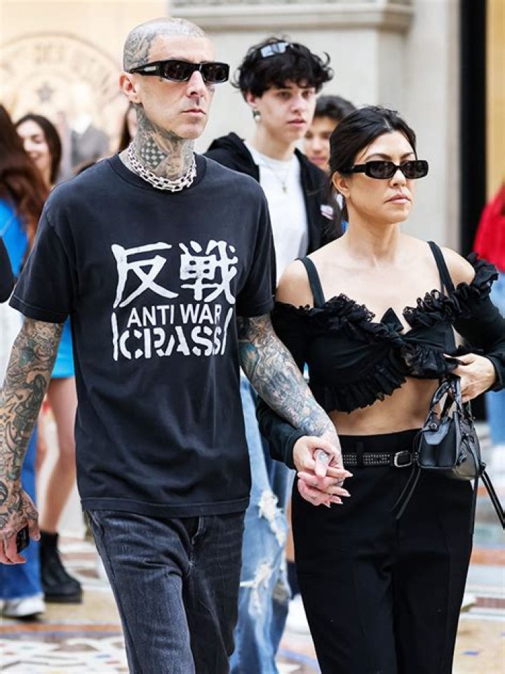 First Photos After Travis Barker Hospitalization – Hollywood Life