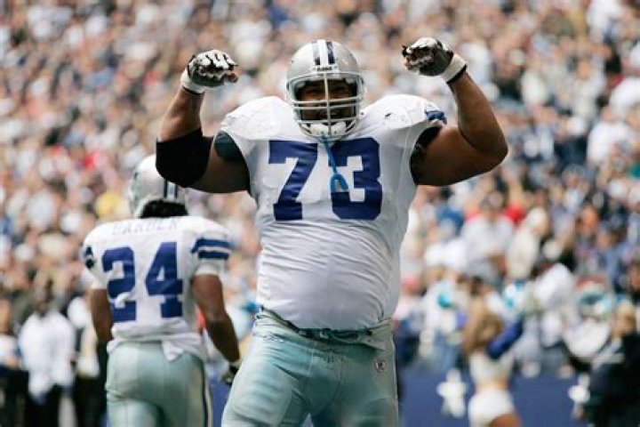 Former Dallas Cowboys Player Larry Allen Suddenly Dies at 52 Years Old
