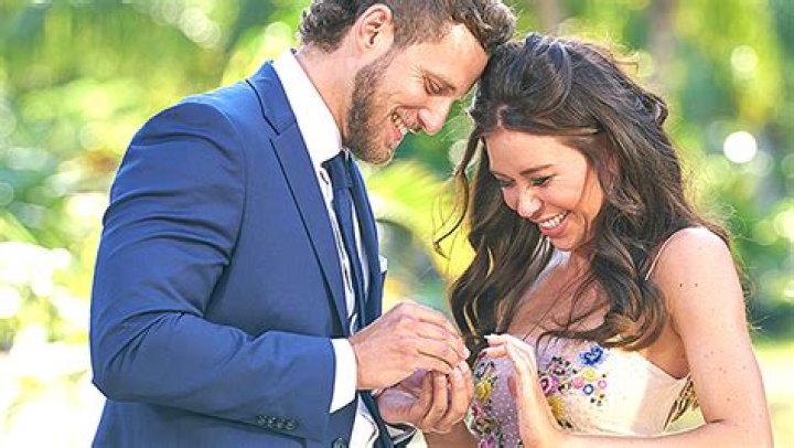Gabby Windey’s Engagement Ring From Erich Schwer: Photo – Hollywood Life