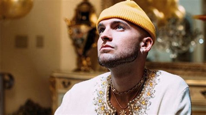 Gavin Haley Lives Like A King While Delivering An Upbeat & Fun Bop In New ‘Lottery’ Video