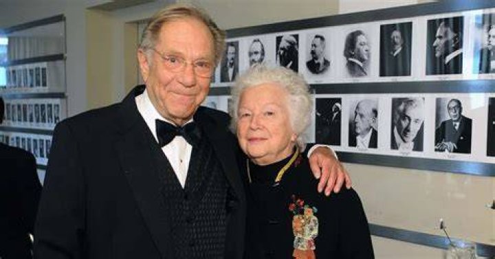 George Segal, Sonia Schultz Greenbaum
