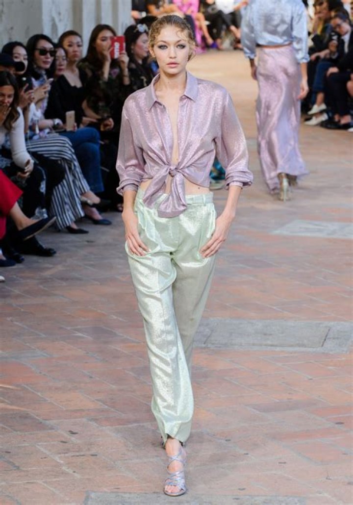 Gigi Hadid on the catwalk Off White show, Runway, Fall Winter 2019, Paris Fashion Week, France - 28 Feb 2019