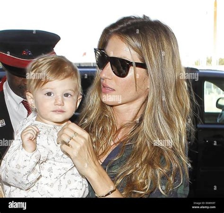 gisele bundchen, vivian brady