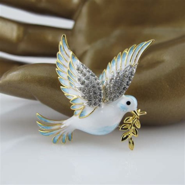 gold dove pin