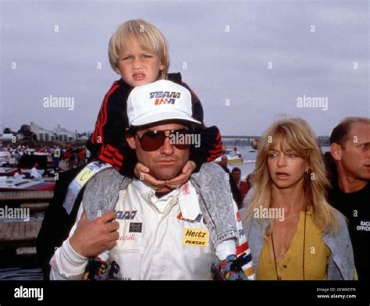 Goldie Hawn with son Wyatt Russell and daughter Kate Hudson Goldie Hawn with Family at Heathrow Airport, London, Britain - 1991