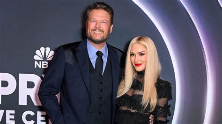 Gwen Stefani and Blake Shelton arrive to the Zeigfeld Ballroom for the 2022 Matrix Awards in New York City. Pictured: Gwen Stefani,Blake Shelton Ref: SPL5497404 261022 NON-EXCLUSIVE Picture by: RTimages / SplashNews.com Splash News and Pictures USA: +1 310-525-5808 London: +44 (0)20 8126 1009 Berlin: +49 175 3764 166 World Rights
