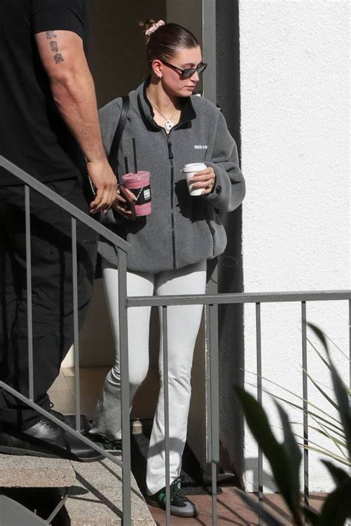 Hailey Baldwin In West Hollywood