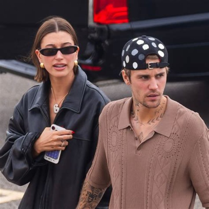 Hailey Bieber Reveals She Has A ‘Painful’ Ovarian Cyst In Detailed Social Media Posts