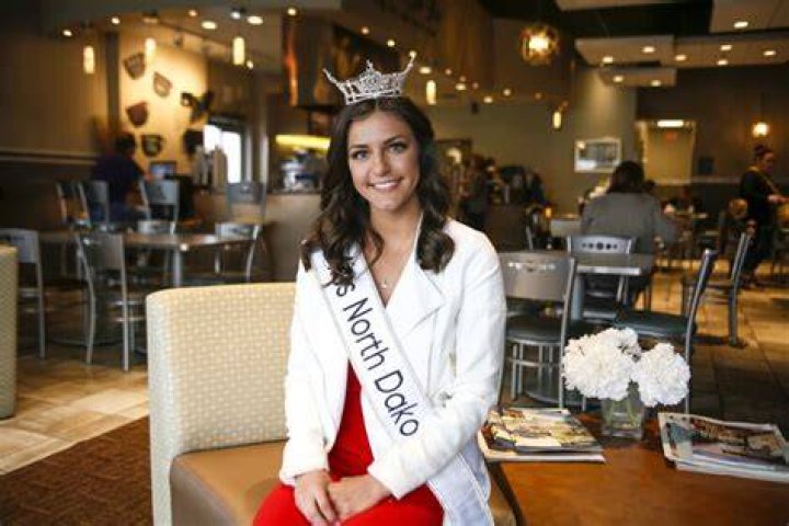 Haley Wolfe &mdash; Miss North Dakota
