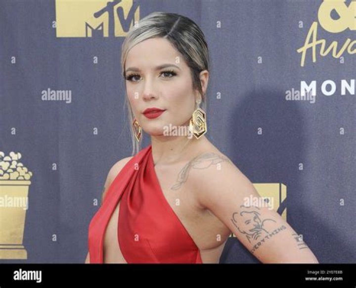 Halsey at the 2018 Women&rsquo;s March in New York
