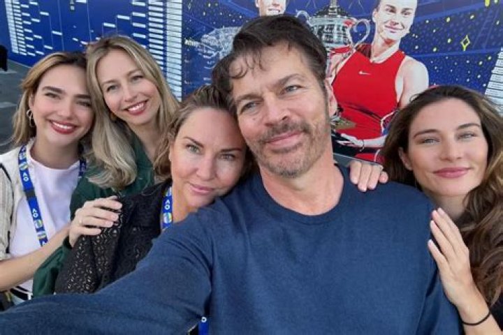 Harry Connick Jr. & His 3 Girls