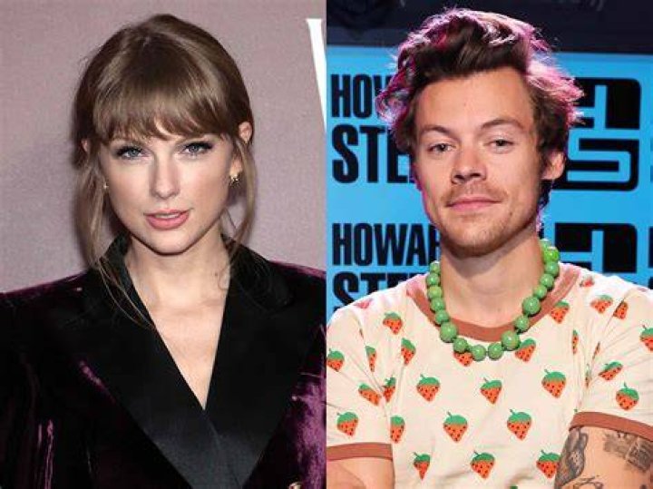 Harry Styles Selena Gomez Kiss
