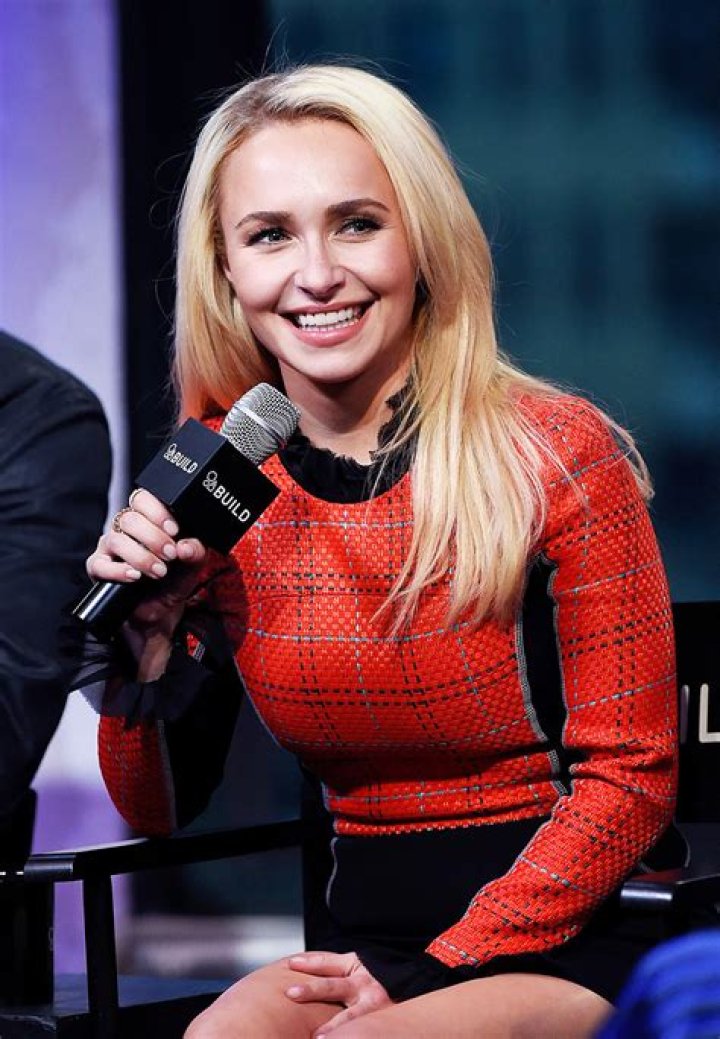 Hayden Panettiere Reveals Side Effects She Suffered From Alcoholism & Says She Had To See A Liver Specialist