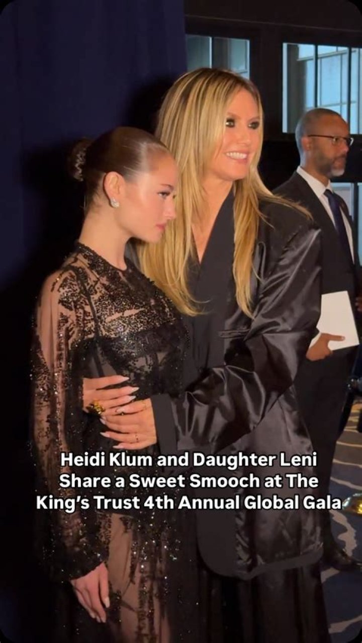 Heidi & Leni Klum share a tender moment