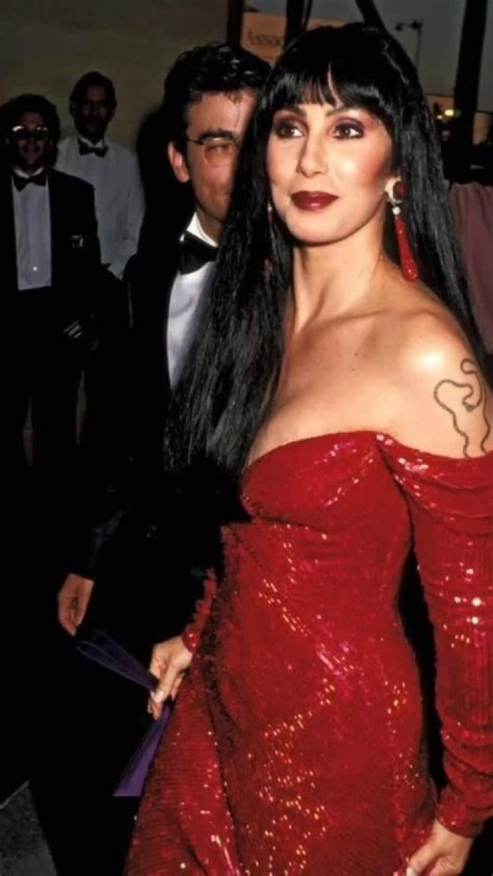 Her Most Iconic Fashion Moments From The Last 60 Years – Hollywood Life