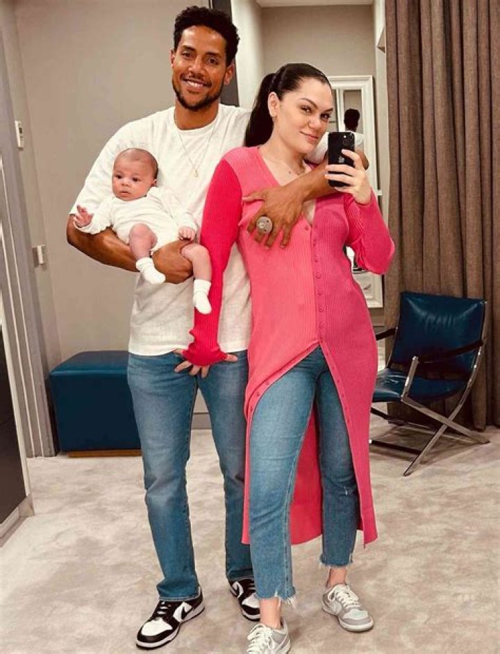 Her Post-Baby Body – Hollywood Life